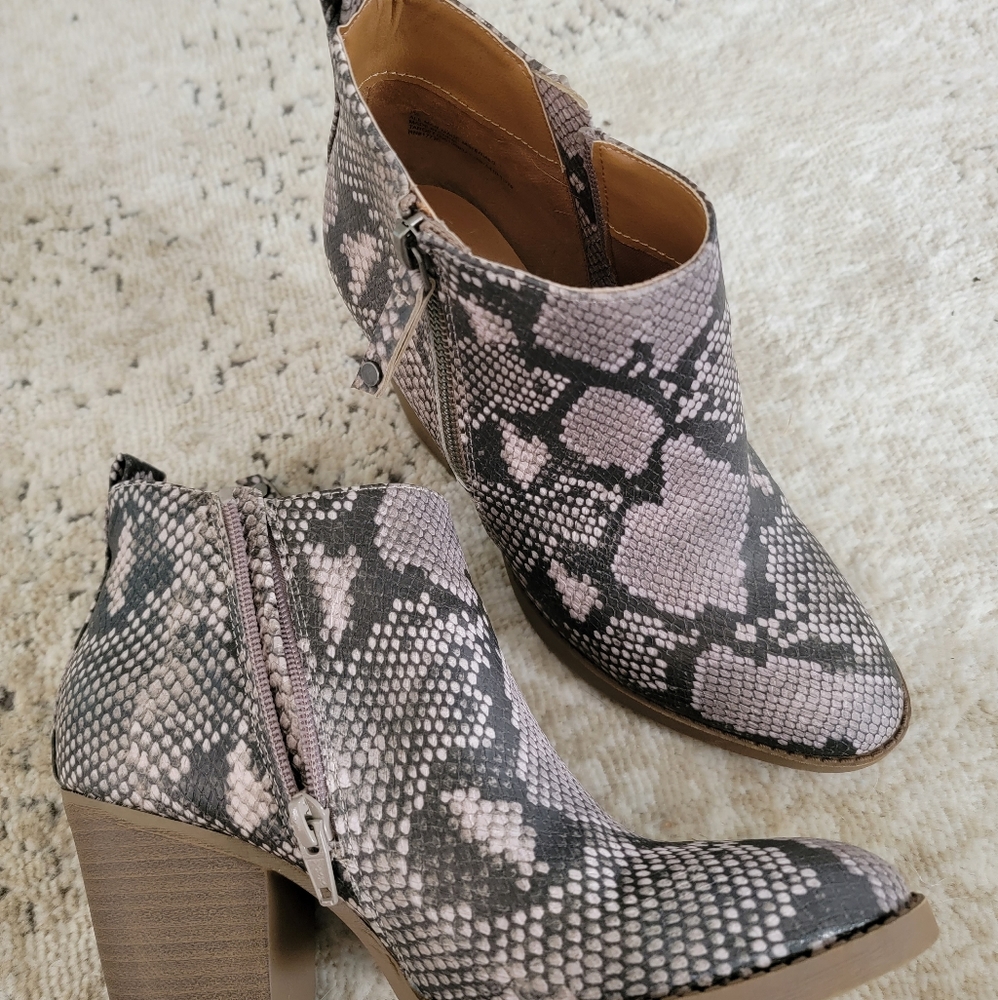 Snake Print Ankle Boots!